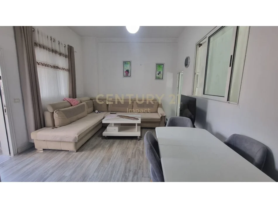 Tirane, jap me qera apartament 1+1 , 55 m² 86.000 € (don bosko)