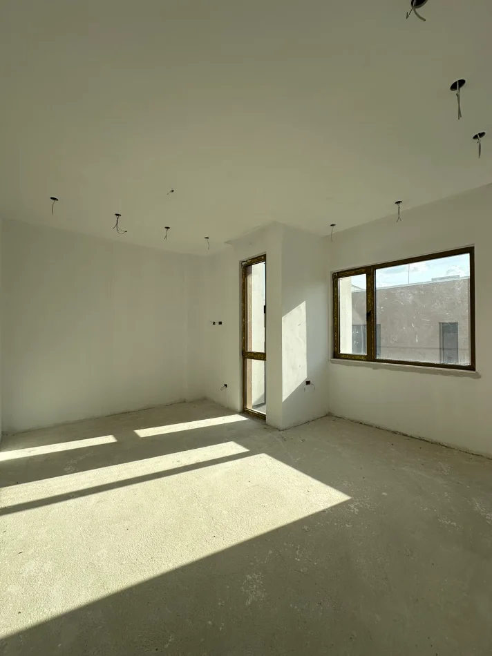 Tirane, shitet apartament Vile 3 Katshe , 334 m² (Pranë TEG)