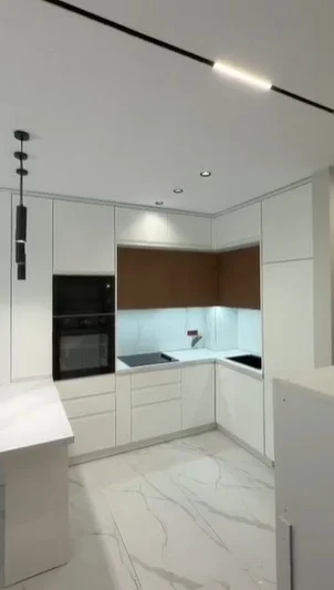 Tirane, jepet me qera apartament 1+1 , 87 m² 600 € 
