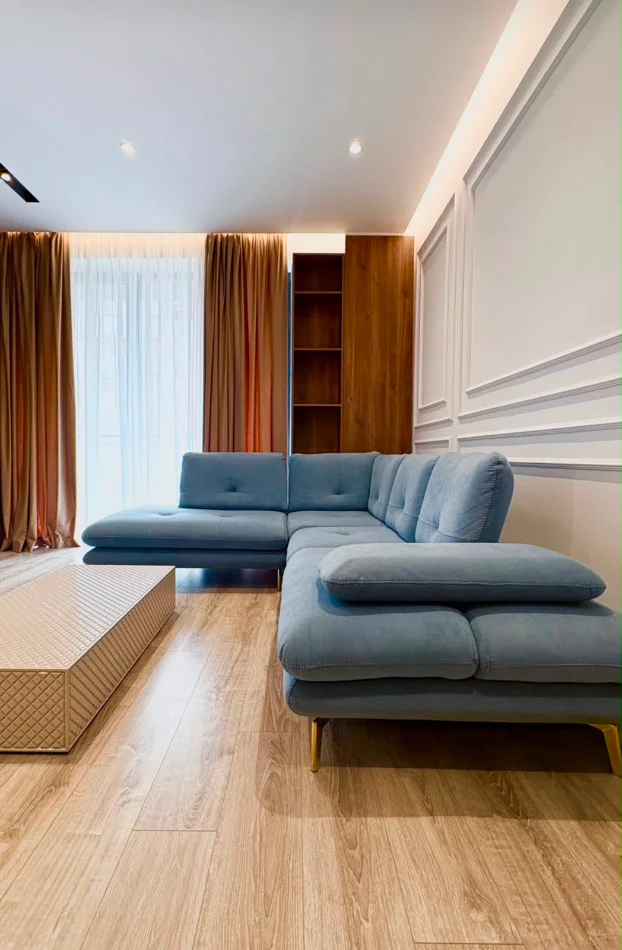 Tirane, jepet me qera apartament 1+1 Kati 2, 70 m² 800 € (Komuna e Parisit/Kompleksi Olimpik)