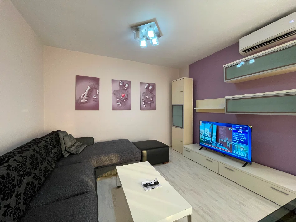 jepet me qera apartament Kati 8, 68 m² 550 € (Brryli)