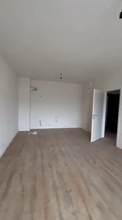Tirane, shitet apartament 2+1 , 87 m² 140.000 € 
