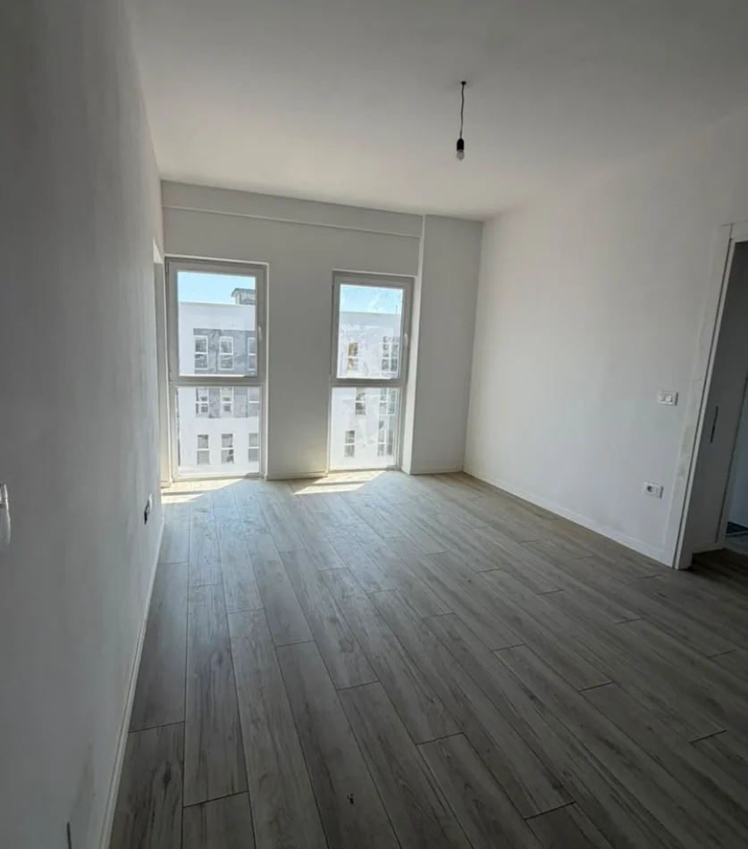 Tirane, shitet apartament 2+1 , 87 m² 126.600 € 