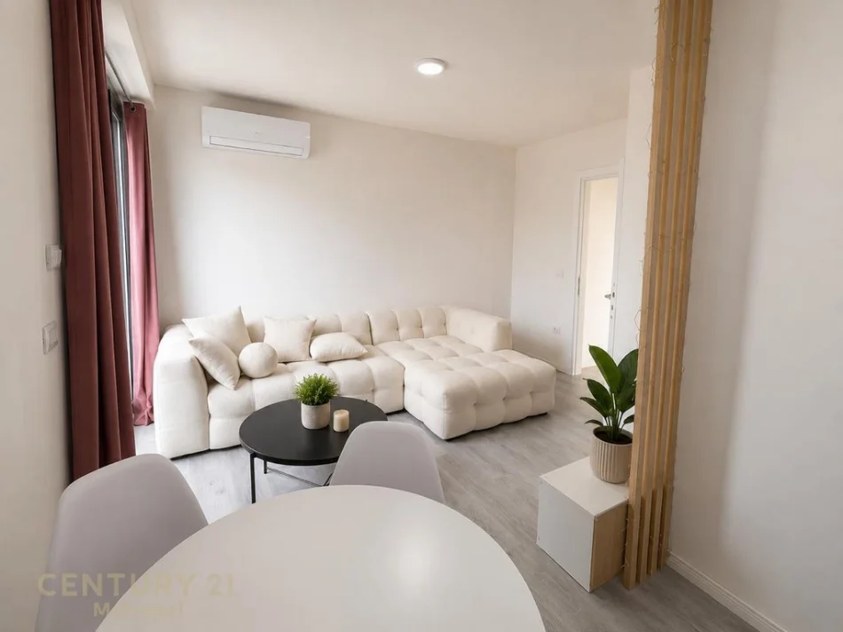 Tirane, jepet me qera apartament 2+1 Kati 8, 100 m² 600 € (Ish Fusha e Aviacionit)