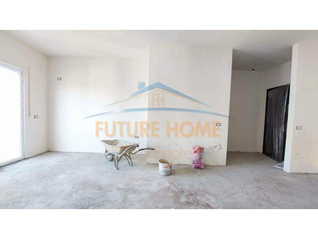 Tirane, shitet apartament Kati 5, 61 m² 113.500 Euro