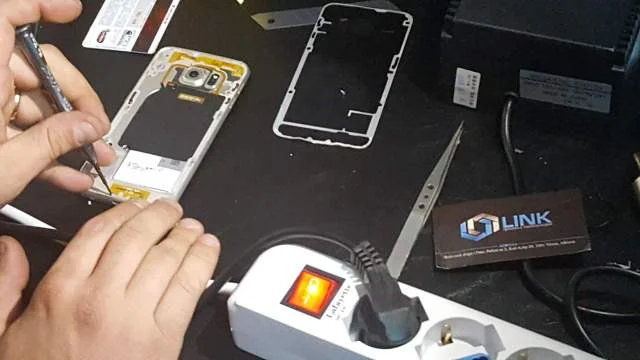 Tirane, Trajnim: Specialist Celularësh (Praktikë)