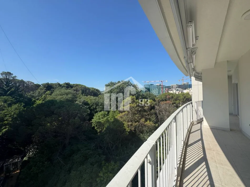 Tirane, shitet apartament 4+1+Aneks+Ballkon Kati 7, 284 m² 1.100.000 € (PRANË PARKUT TË LIQENIT DHE STADIUMIT “AIR ALBANIA")