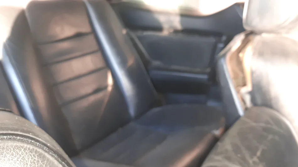 Struge, Shes limo limuzina mercedes 560 sel