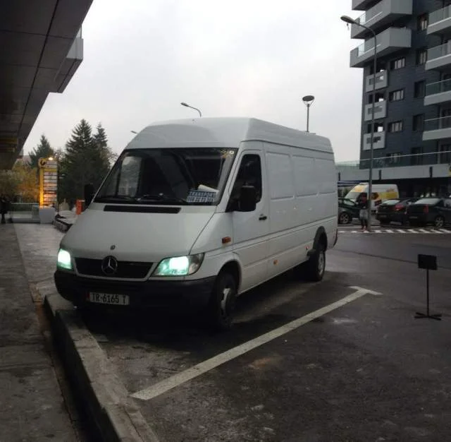 Tirane, - Transport Mallrash AAA Marjusi