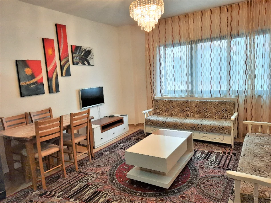 Tirane, shitet apartament 1+1+Aneks+Ballkon Kati 4, 66 m² 118.450 € (rruga 5 maji)