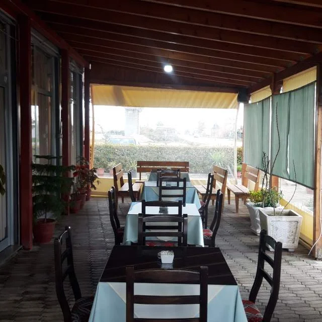 Fier, jap me qera Bar Restorant EUKALIPSET