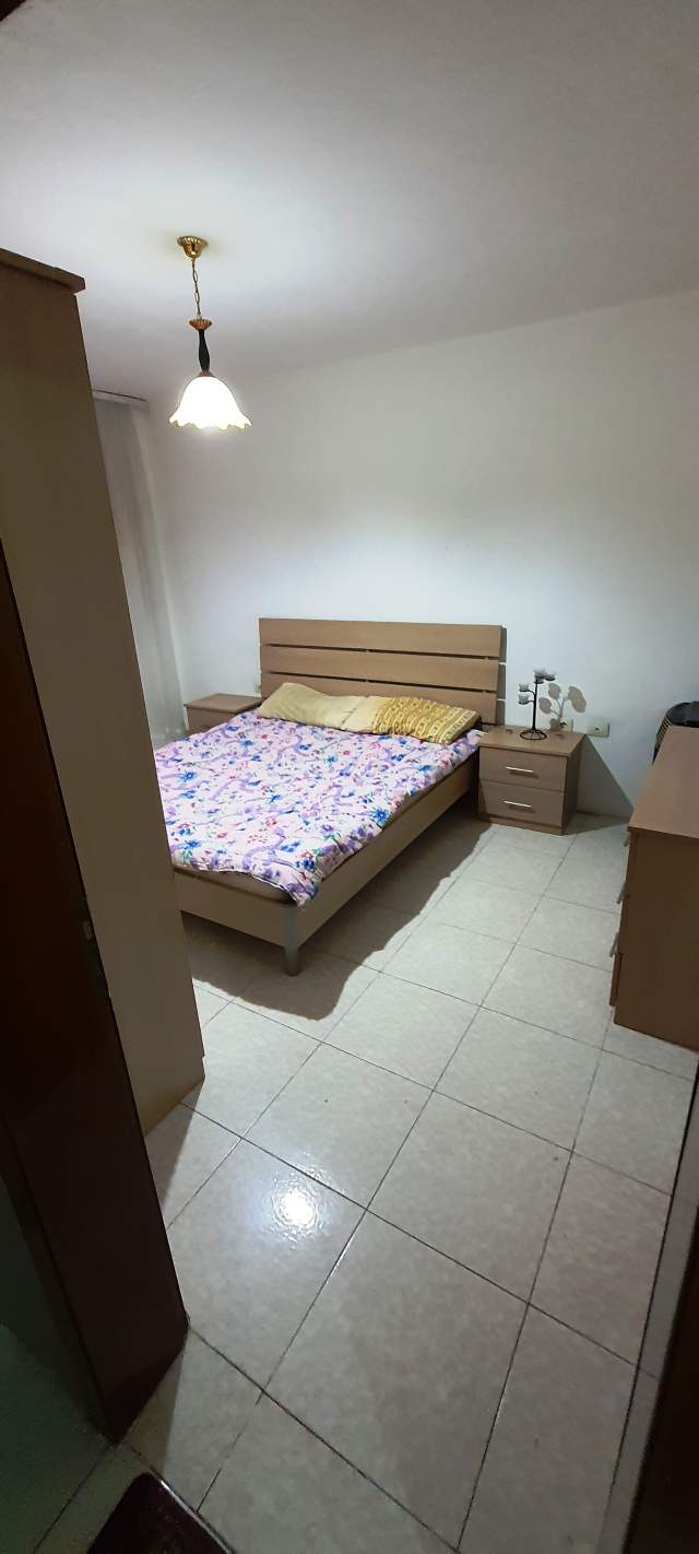 Tirane, jepet me qera apartament Kati 2, 50 m² 300 Euro (MINE PEZA)