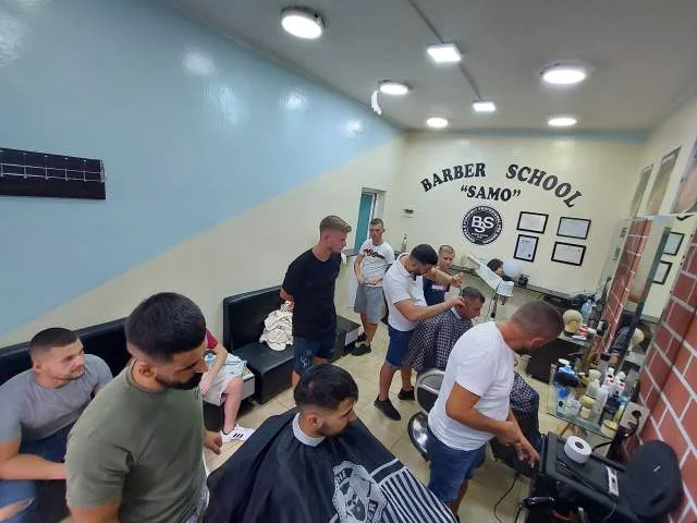 KURSE PER BERBER:        VAZHDOJNE RREGJISTRIMET PER KURSE BERBERI