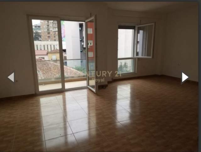 Tirane, jepet me qera 1+1+BLK Kati 2, 65 m² 500 Euro
