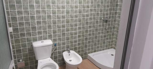 Tirane, jap me qera apartament 2+1+BLK Kati 4, 96 m² 30.000 Leke (Besim Alla)