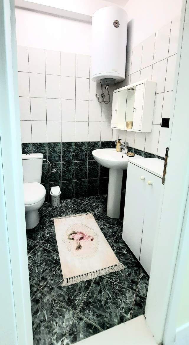 Apartament me qera 2+1+2 tualete + 1 BLK Kati 4 banim, 120 m² 450 Euro (Rruga Sabri Preveza)