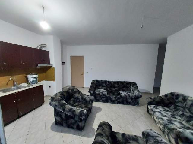 Tirane, shitet apartament 1+1+BLK Kati 3, 70 m² 55.000 Euro (RRUGA E THESARIT)