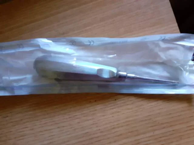 Tirane, Mjete dentare te paperdorura