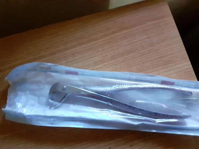 Tirane, Mjete dentare te paperdorura