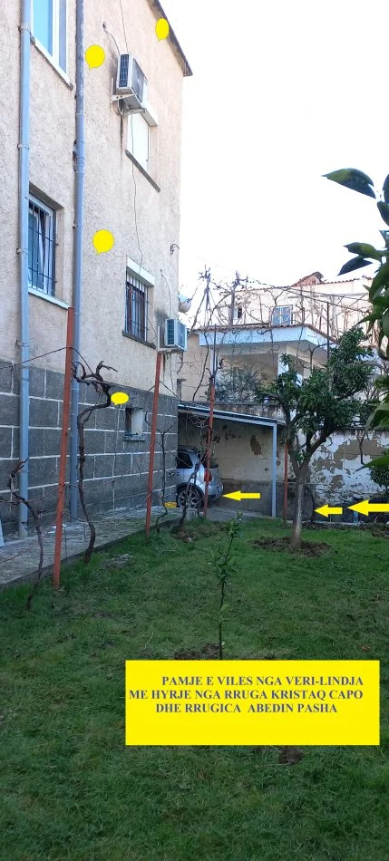 Tirane, Qera Shtëpi/Vile 3-kate, oborr  e bahçe, kat përdhes magazin, kati 2-të për gatim-ngrënie, ndënje, kati 3-të me 3-dhoma gjumi, qera1500€/muaj, në rr.Kristaq Capo e Abedin Pasha, si dhe rr.P.Budi, 200m pallati Grand/Todi Shkurti, 1.1-km nga Ura Elbasanit/Shkolla Baletit, 800m nga Ura Brrylit