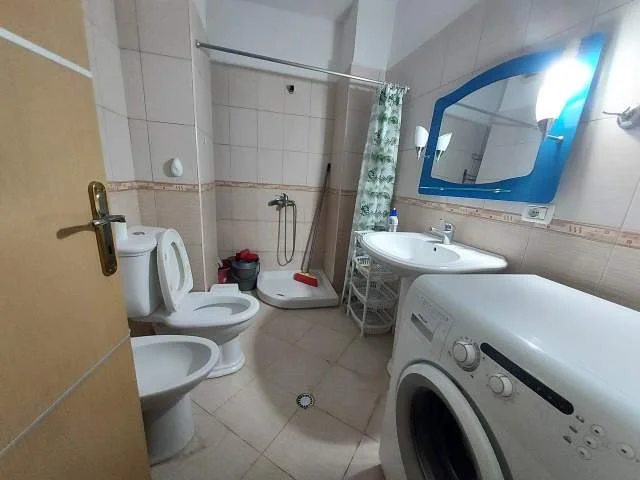 Tirane, jepet me qera apartament 2+1+BLK Kati 7, 90 m² 40.000 Leke (Sotir Caci)