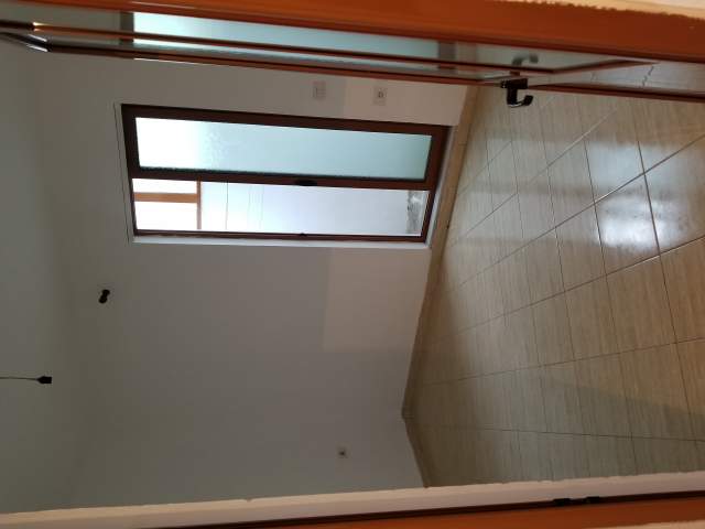 Tirane, jap me qera shtepi 2+1 Kati 1, 84 m² 30.000 Leke (Rruga Demokracia)