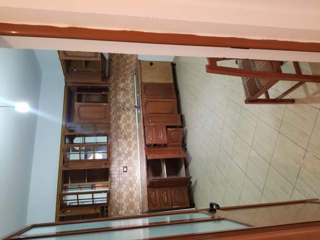 Tirane, jap me qera shtepi 2+1 Kati 1, 84 m² 30.000 Leke (Rruga Demokracia)