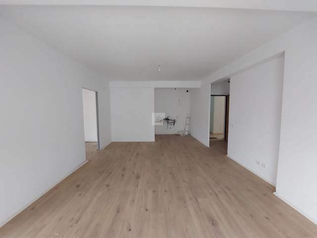 Shkembi Kavajes, shitet apartament 2+1+A+BLK Kati 3, 78 m² 75.000 Euro
