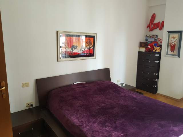 Tirane, jepet me qera apartament 1+1+BLK Kati 4, 65 m² 400 Euro (Frederik shiroka)