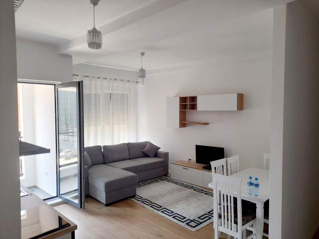Tirane, jepet me qera apartament 2+1+BLK Kati 3, 104 m² 500 Euro (Jordan Misja)