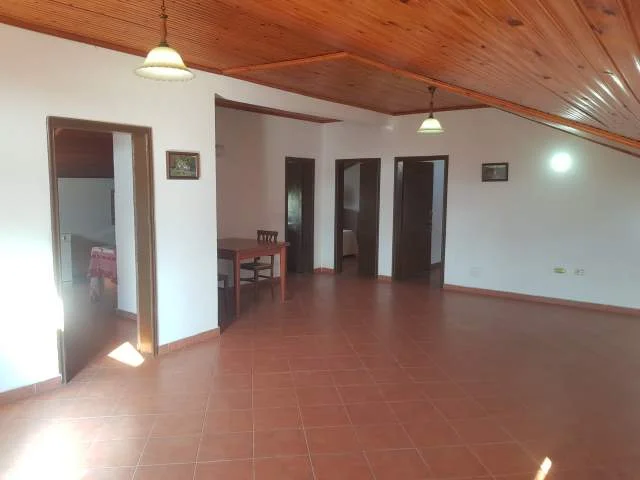 Shkoder, shitet Vile 3 Katshe 269 m² 225.000 Euro (Bulevardi Bujar Bishanaku)