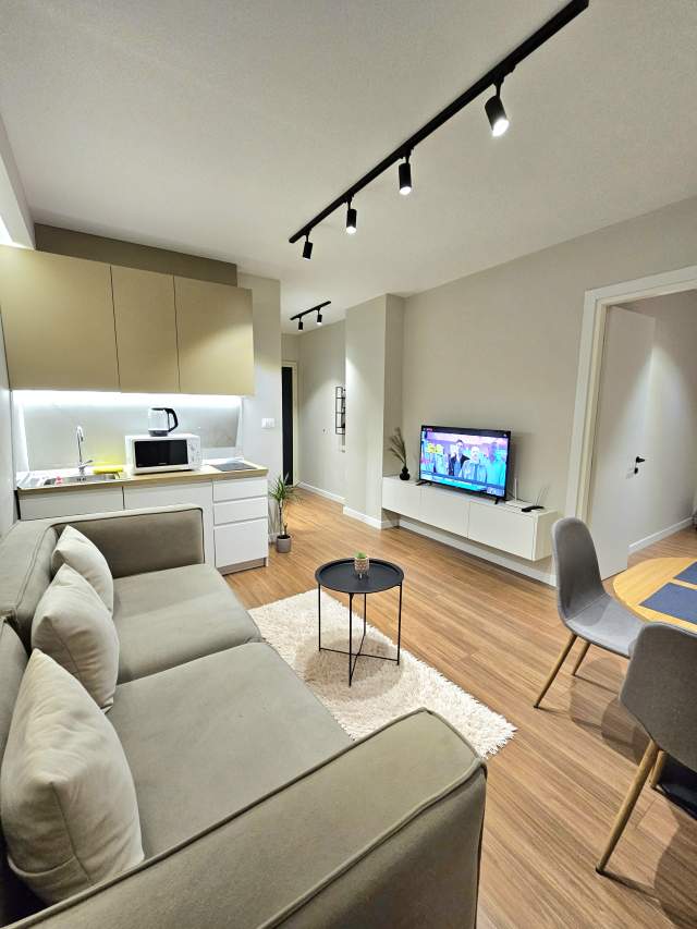 Tirane, jepet me qera apartament 1+1+BLK Kati 2, 45 m² 50 Euro (Rruga Sulejman Pasha)