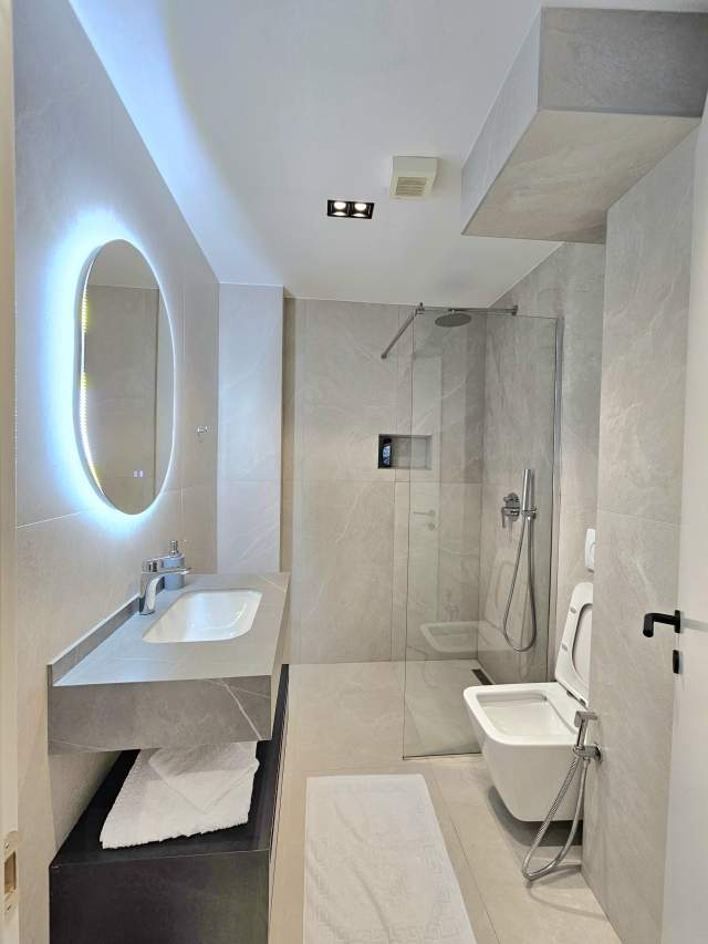 Tirane, jepet me qera apartament 1+1+BLK Kati 2, 45 m² 50 Euro (Rruga Sulejman Pasha)