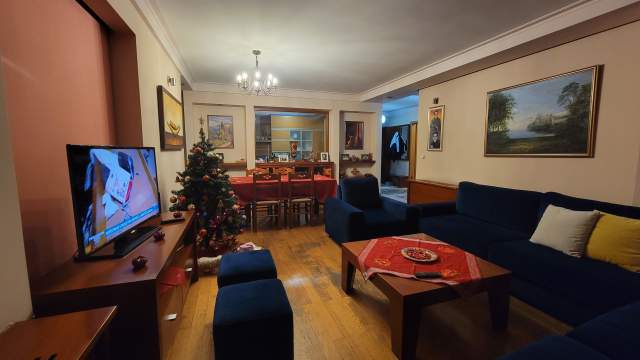 Tirane, jepet me qera apartament 3+1+A+BLK Kati 5, 160 m² 1.400 Euro (Rruga e Elbasanit)