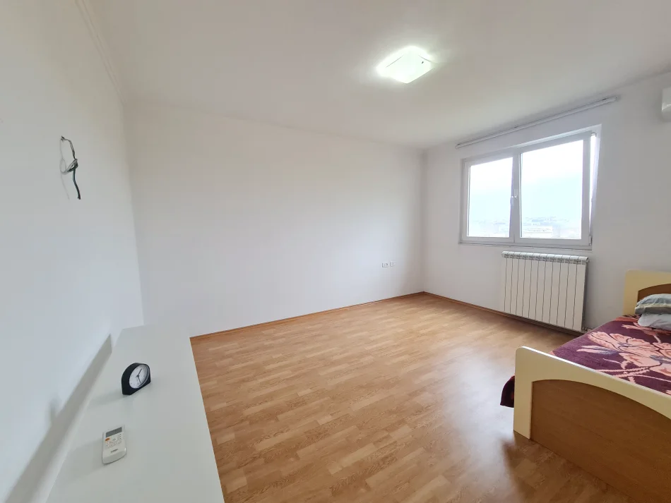 Tirane, Vile me qira prane TEG