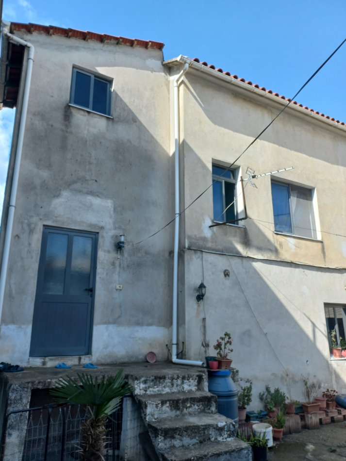 Tirane, shes shtepi 3 Katshe Kati 3, 190 m² 125.000 € (Nikoll Ivanaj)