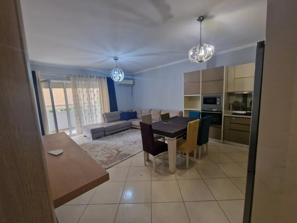 Shqiperi, shitet apartament 1+1+Aneks+Ballkon, Kati 4, 79 m² 130,000 € (RR. Idriz Dollaku, Ali Dem, tirane)