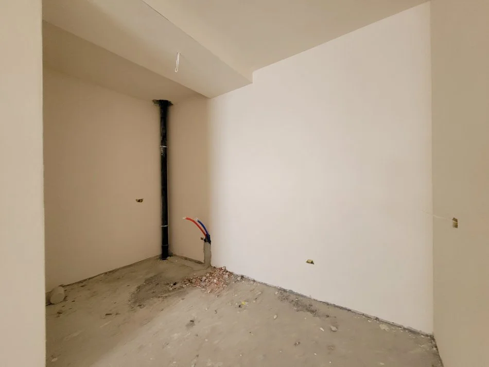 Tirane, shes apartament duplex 2+1+Ballkon Kati 2, 125 m² 180.000 € (Rruga Studenti)