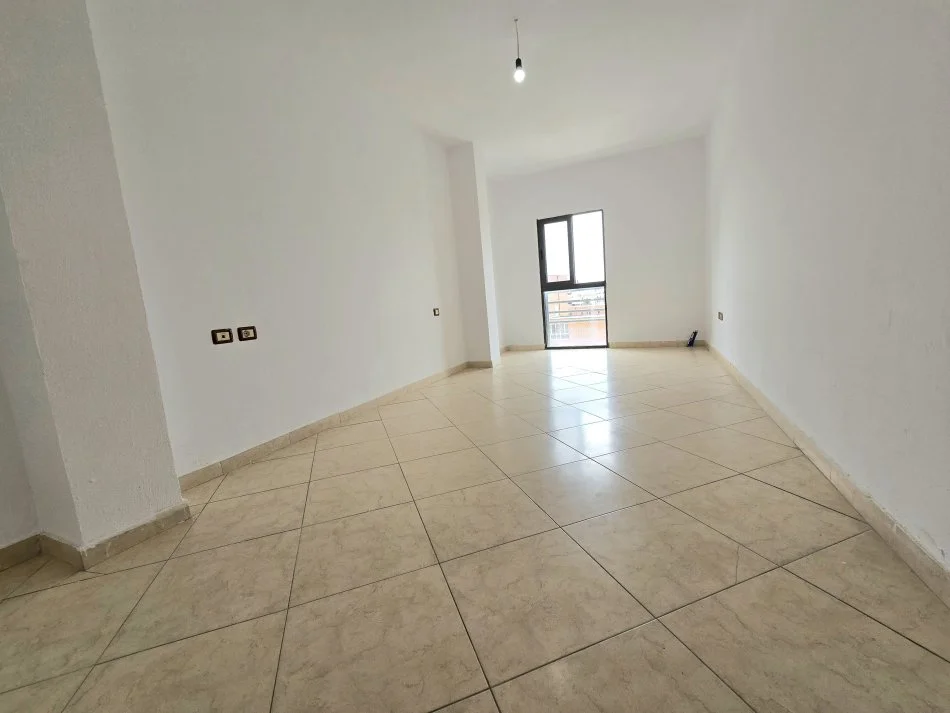 Tirane, shitet apartament 2+1+Ballkon Kati 5, 120 m² 155.510 € (Don Bosko)