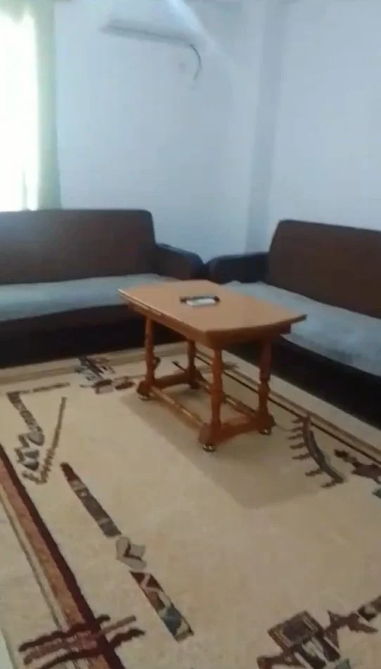 Tirane, jepet me qera apartament 1+1 Kati 2, 76 m² 270 € 