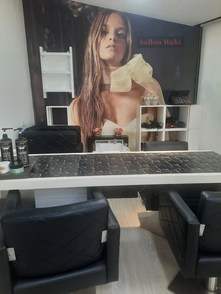 Tirane, shitet aktivitet biznesi Kati 1, 100 m² 22.000 € (Nikolla Tupe)