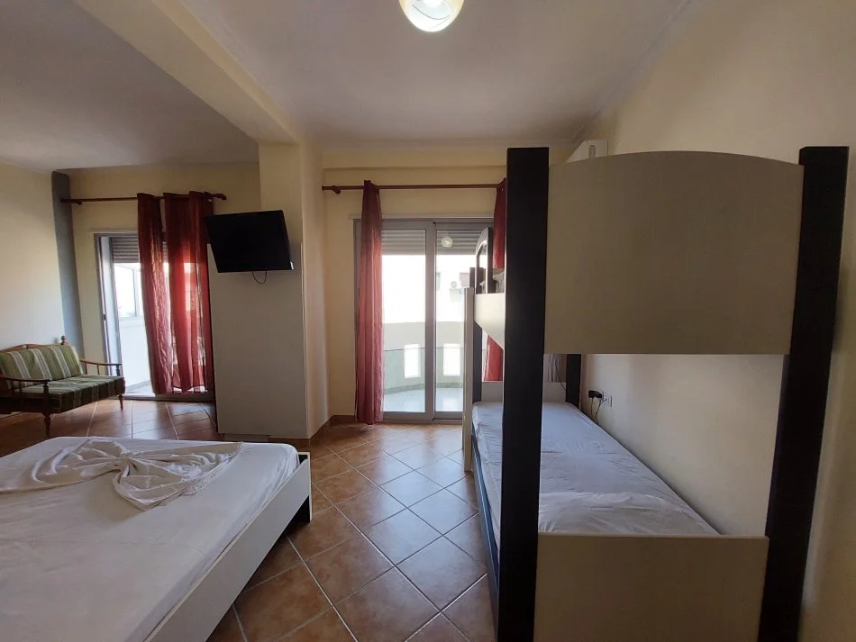 Vlore, shitet apartament 1+1 Kati 3, 43 m² 98.300 € (Uji i Ftohtë)