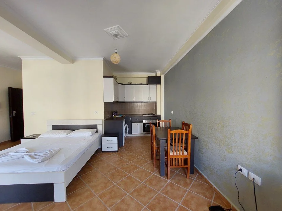 Vlore, shitet apartament 1+1 Kati 3, 43 m² 98.300 € (Uji i Ftohtë)