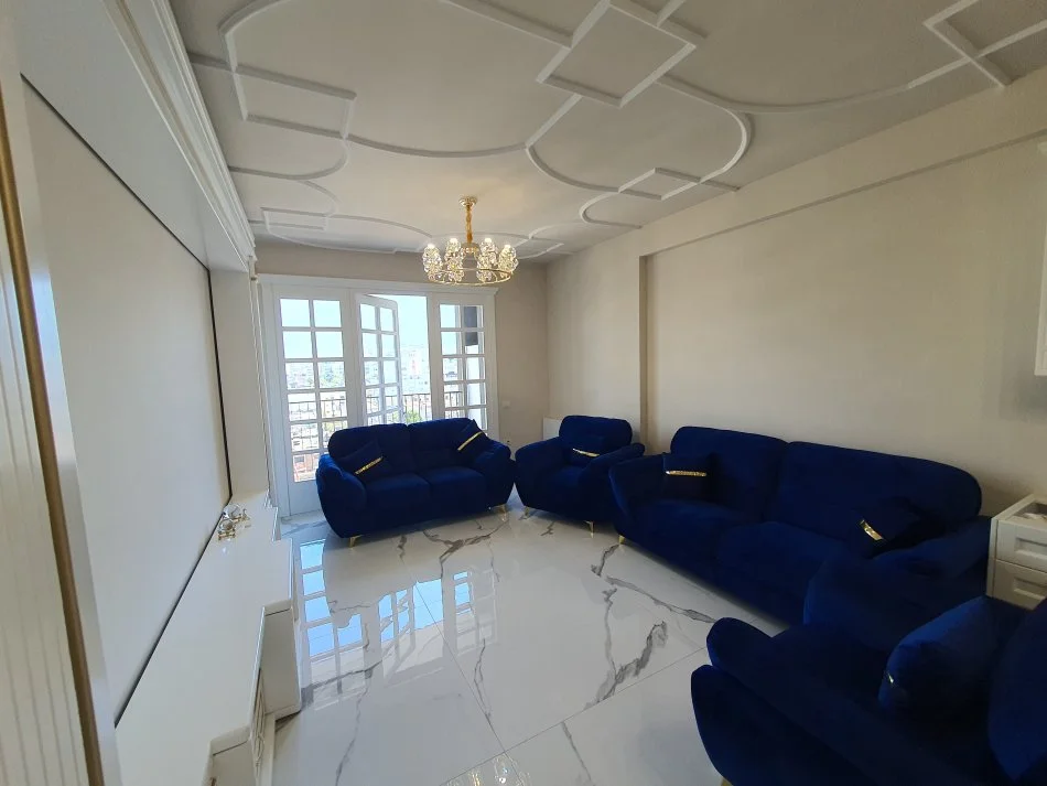 Tirane, shitet apartament 2+1+Ballkon Kati 8, 112 m² 200.000 € (Rruga: Kujtim Laro,Tiranë)