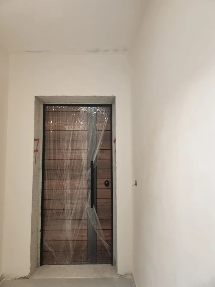 Tirane, shes apartament 3+1+Ballkon Kati 2, 112 m² 235.170 € (Kopshti zoologjik)