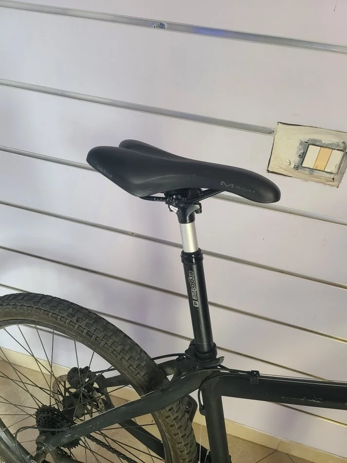 Tirane, shes biciklete Biciklet Sportive 26-tshe e zeze 250 €