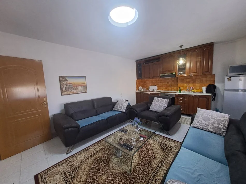 Tirane, Apartament 1+1 per shitje  Kati 6, 50 m² 85.000 € (Bulevardi Zhan Dark)