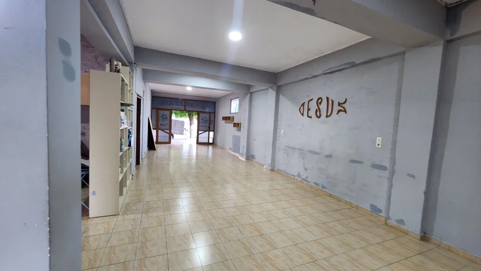 Lushnje, shitet dyqan Kati 0, 433 m² (Marin Barleti)