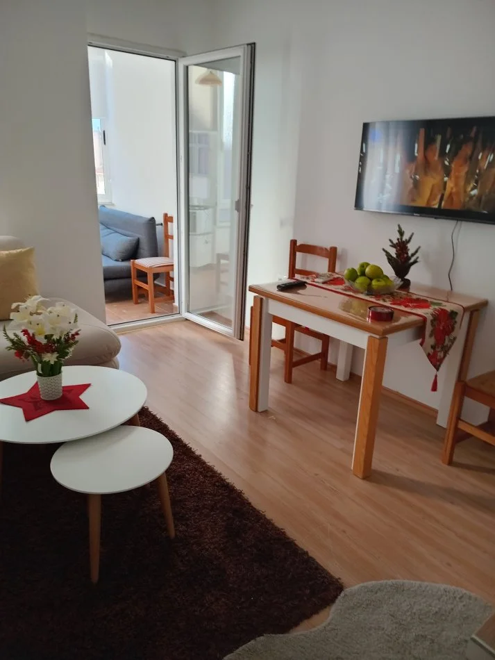 Pogradec, apartament ne plazh Desh.moret e pojskes