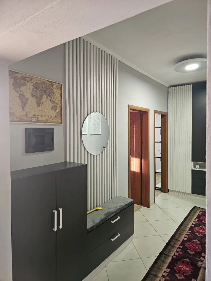 Tirane, jepet me qera apartament Kati 1, 95 m² 450 € (Senatorium)